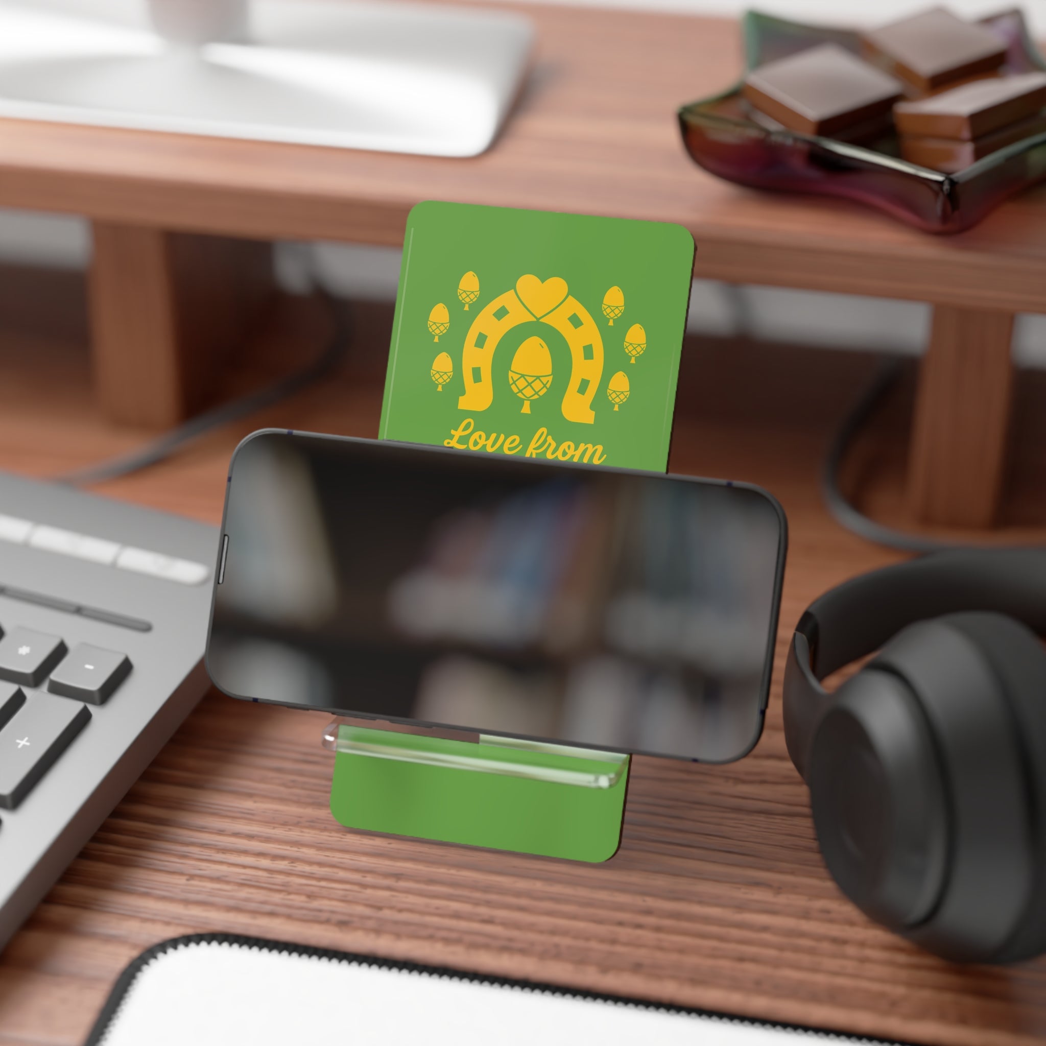 Classic Logo Smartphone Stand